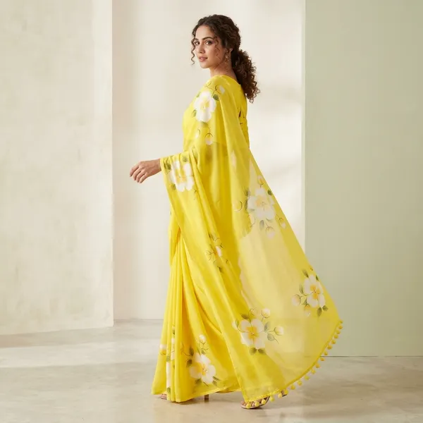 Yellow_Sico_Silk_Floral_Printed_Lightweight_Saree_For_Women