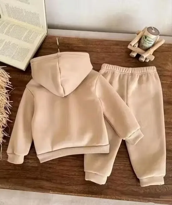 Naazglory_Boys_And_Girls_Party(Festive)_Sweatshirt_Track_Pants_(Beige)