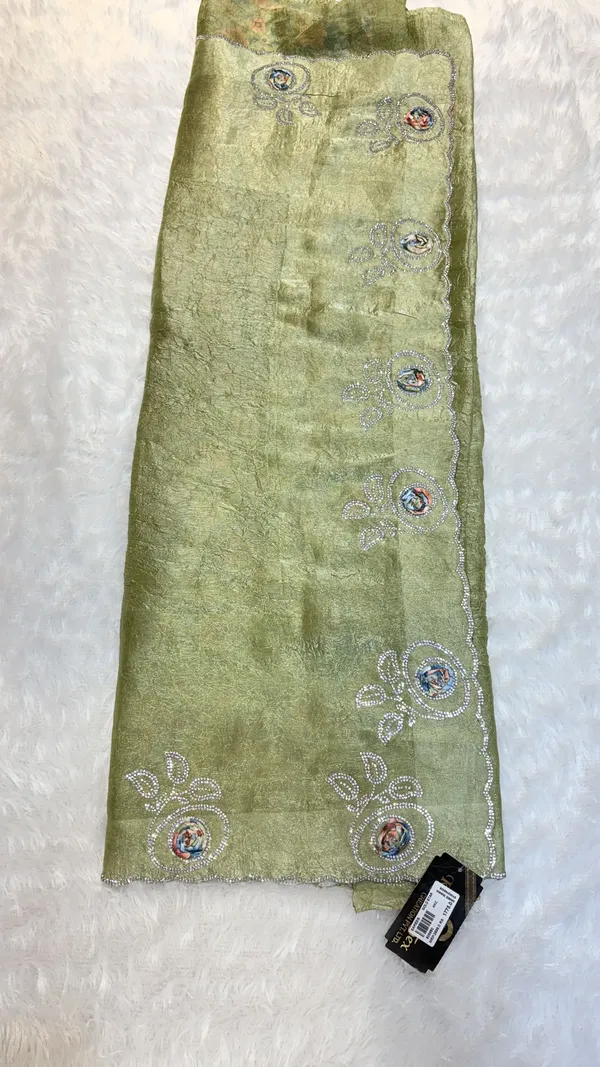 Green_Velvet_Embellished_Saree_With_Mirror_Work