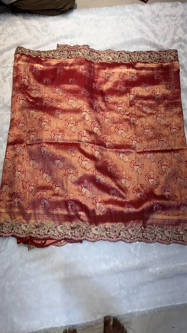 Hot_Pink_Net_Floral_Embroidered_Sequin_Border_Saree_For_Women