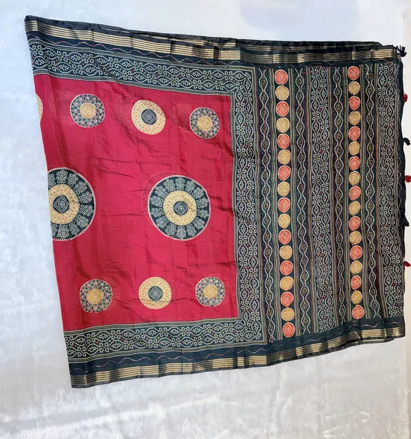Red_Indigo_Block_Print_Saree_For_Women