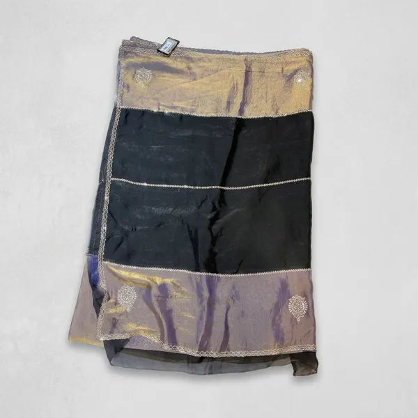 Black_Silk_Blend_Embroidered_Saree_For_Women