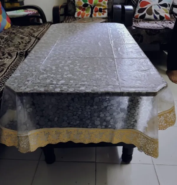 Diamond_Golden_Lace_Transparent_Dining_Table_Cover