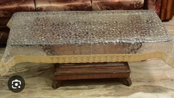 Diamond_Golden_Lace_Transparent_Dining_Table_Cover