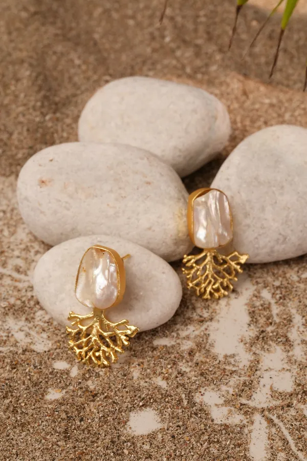 Pearl_Reef_Earrings