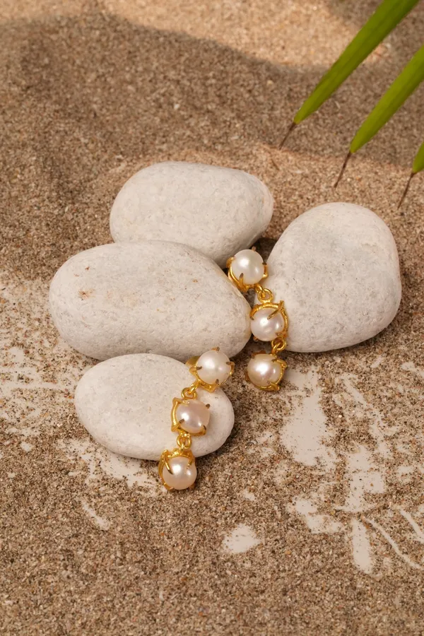 Celeste_Pearl_Cascade_Earrings