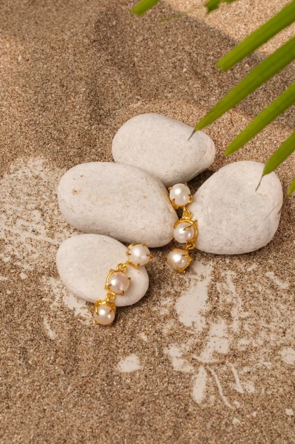 Celeste_Pearl_Cascade_Earrings