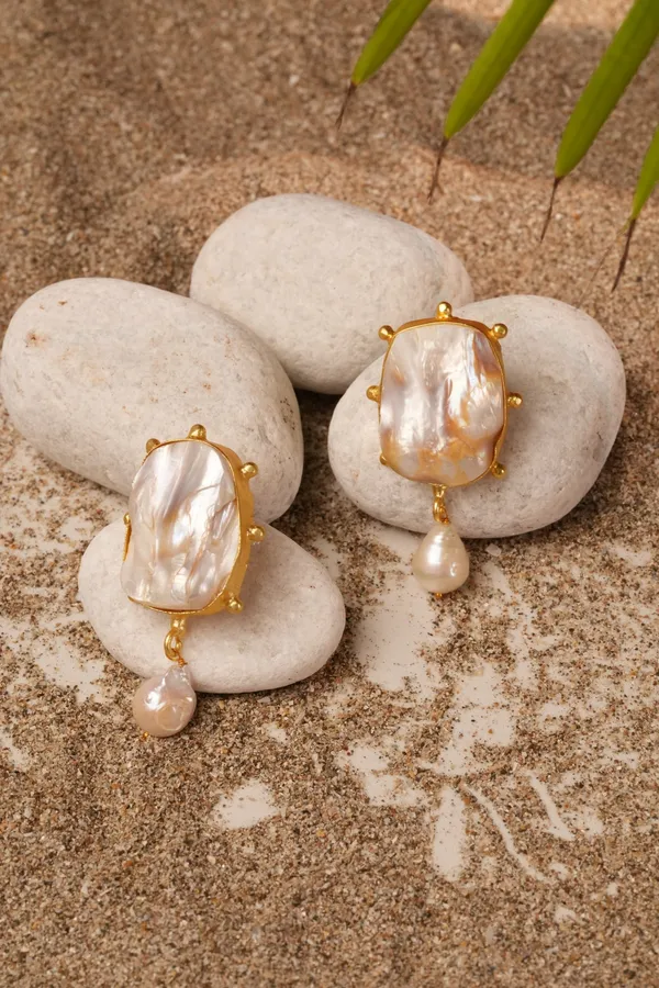 Aurora_Pearl_Drop_Statement_Earrings