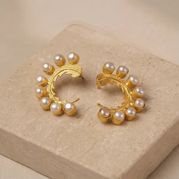 Pearl_Laurel_Hoops