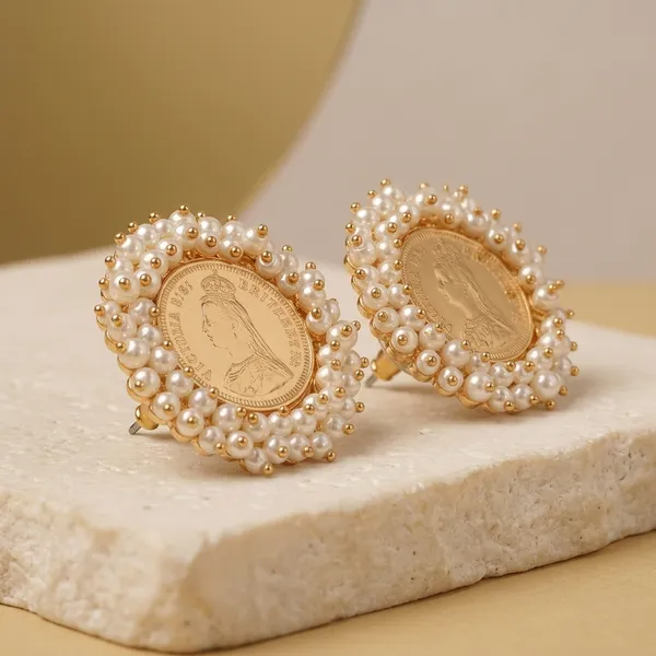 Regal_Pearl_Coin_Stud_Earrings