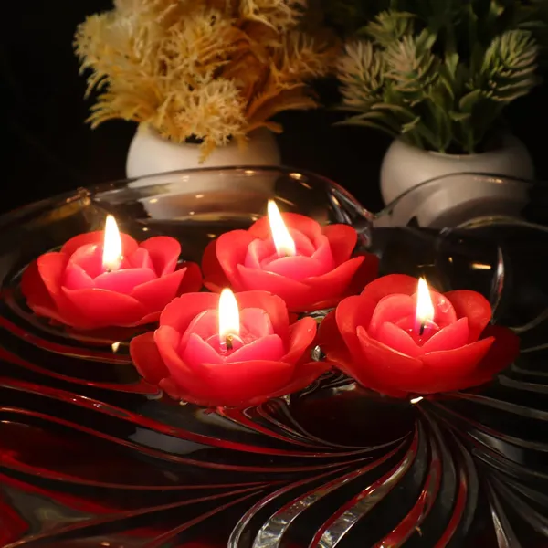 Shraddha_Creation_Wax_Scented_Floating_Candles_For_Home_Decor,_Rose_Fragrance,_Flower_Shape,_Red_Colour,_Pack_Of_8,_7_X_3_Cm