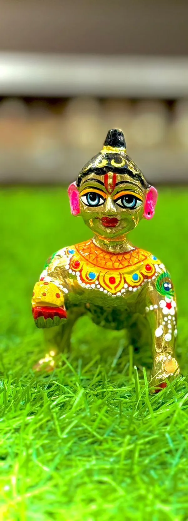 Golden_Brass_Handcrafted_Sitting_Baby_Krishna_Idol_full_paint