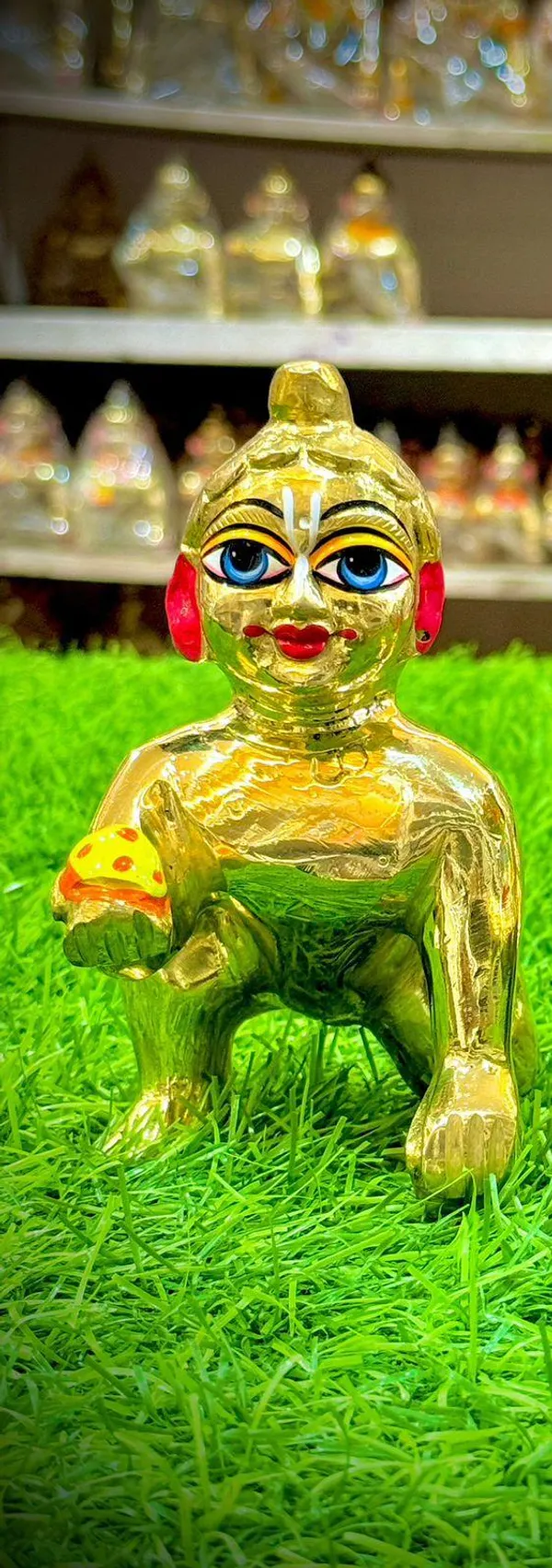 Golden_Brass_Crawling_Baby_Figurine_for_Pooja_and_Home_Decor_half_paint