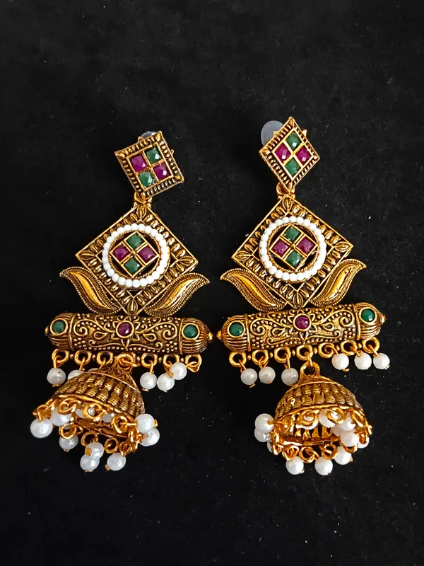 Aarsa_Premium_Antique_Gold_Plated_Rajwadi_Pearl_Jhumka_Earrings_
__For_Women_&_Girls_|_Brass_Base_Red_Green_Stone_Designer_Traditional_
__Ethnic_Earrings