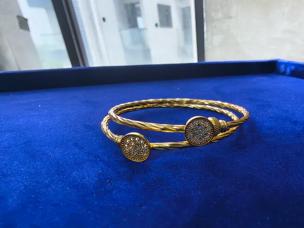 Aarsa_Premium_Micro_Gold_Plated_Adjustable_Designer_Cz_Bangles_
__For_Women_&_Girls_|_Brass_Elegant_Party_Wear_Fashion_
__Bangles_(Set_Of_2)
