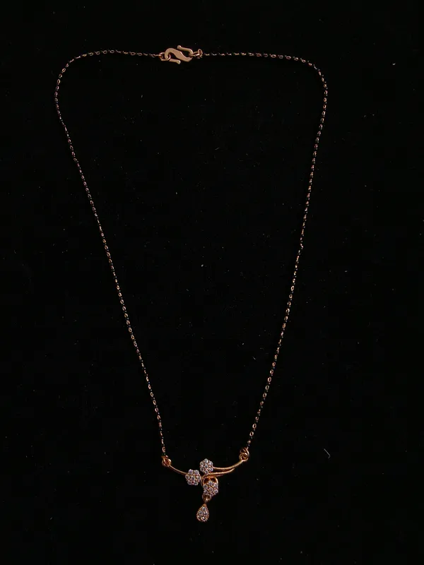 Aarsa_Premium_Rose_Gold_Plated_Floral_Cz_Curved_Bar_Designer_
__Mangalsutra_For_Women_|_Brass_Base_Metal_|_Daily_Wear_Traditional_
__Black_Bead_Mangalsutra