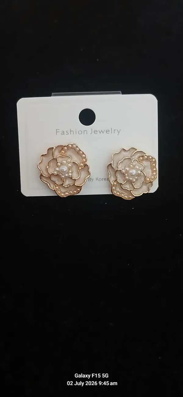 Aarsa_Premium_Gold_Plated_Korean_Style_Black_Rose_Pearl_Stud_
__Earrings_For_Women_&_Girls_|_Stainless_Steel_Floral_Earrings