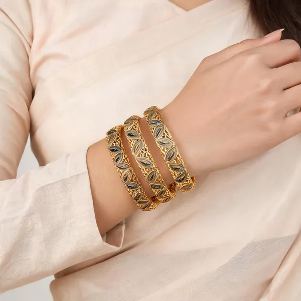 Aarsa_Premium_Micro_Gold_Plated_Dual_Tone_Filigree_Leaf_Design_
__Traditional_Bangles_For_Women_&_Girls_|_Brass_Ethnic_Daily_&_Festive_
__Wear_Bangles_(Set_Of_4)