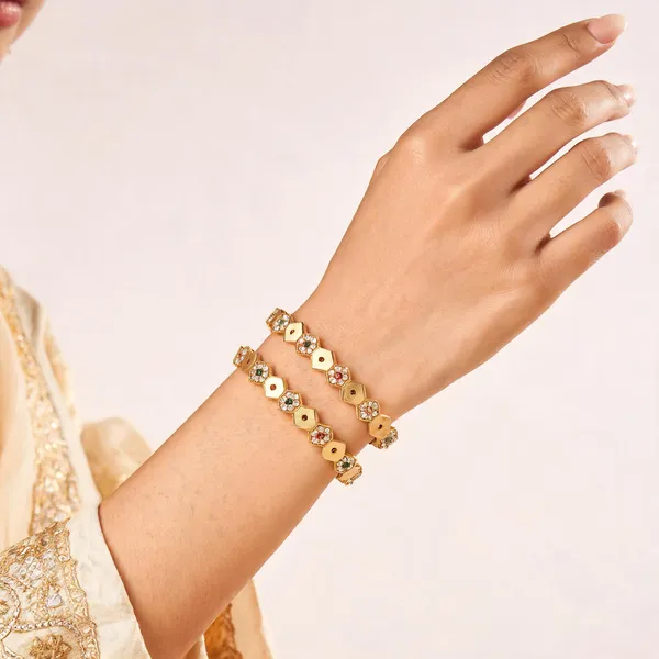 Aarsa_Premium_Micro_Gold_Plated_Hexagon_Cz_Stone_Bangles_
__For_Women_&_Girls_|_Brass_Designer_Traditional_Wedding_&_Festive_
__Bangles_(Set_Of_2)