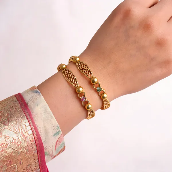 Aarsa_Premium_Micro_Gold_Plated_Designer_Cz_Bangles_For_
__Women_&_Girls_|_Brass_Traditional_Ethnic_Wedding_&_Festive_
__Bangles_(Set_Of_2)