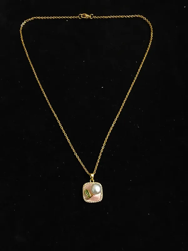 Aarsa_Anti_Tarnish_Gold_Plated_Pearl_&_Leaf_Charm_Necklace_For_
__Women_And_Girls|_Korean_Style_Daily_Wear_Premium_Fashion_Jewellery
