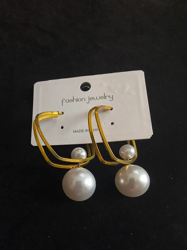 Aarsa_Premium_Gold_Finish_Brass_Dual_Pearl_Hoop_Earrings_For_
__Women_And_Girls_|_Korean_Style_Elegant_Drop_Fashion_Jewellery