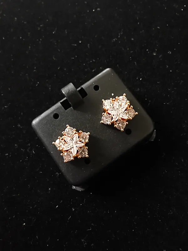 Aarsa_Premium_Rose_Gold_Plated_Princess_Cut_Floral_Cz_Designer_
__Stud_Earrings_For_Women_&_Girls_|_Brass_Base_Korean_Style_Daily_Wear,_
__Party_Wear_&_Fashion_Earrings