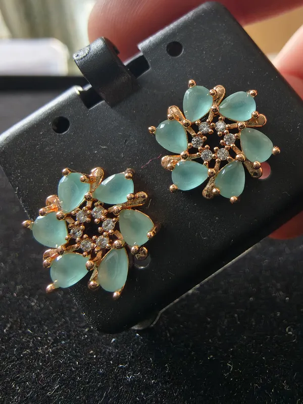 Aarsa_Premium_Rose_Gold_Plated_Mint_Green_Floral_Cz_Stud_Earrings_
__For_Women_&_Girls_|_Brass_Base_Designer_Flower_Earrings_For_Daily,_
__Party_&_Festive_Wear