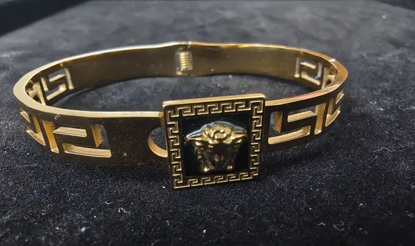 Aarsa_Premium_Micro_Gold_Plated_Brass_Lion_Head_Greek_Key_Bangle_
__Bracelet_For_Women_And_Girls_|_Luxury_Statement_Fashion_Jewellery