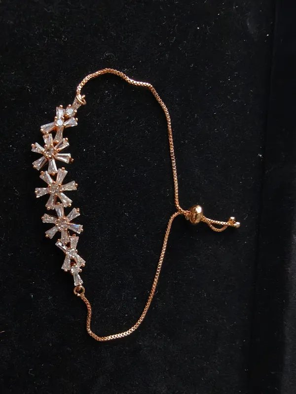 Aarsa_Premium_Rose_Gold_Finish_Floral_Snowflake_Cz_Adjustable_
__Bracelet_For_Women_And_Girls_|_Elegant_Slider_Chain_Contemporary_
__Jewellery
