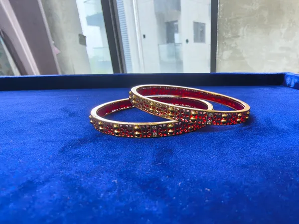 Aarsa_Premium_Micro_Gold_Plated_Traditional_Red_Enamel_Cz_Bangles_
__For_Women_&_Girls_|_Brass_Designer_Wedding_&_Festive_
__Bangles_(Set_Of_2)