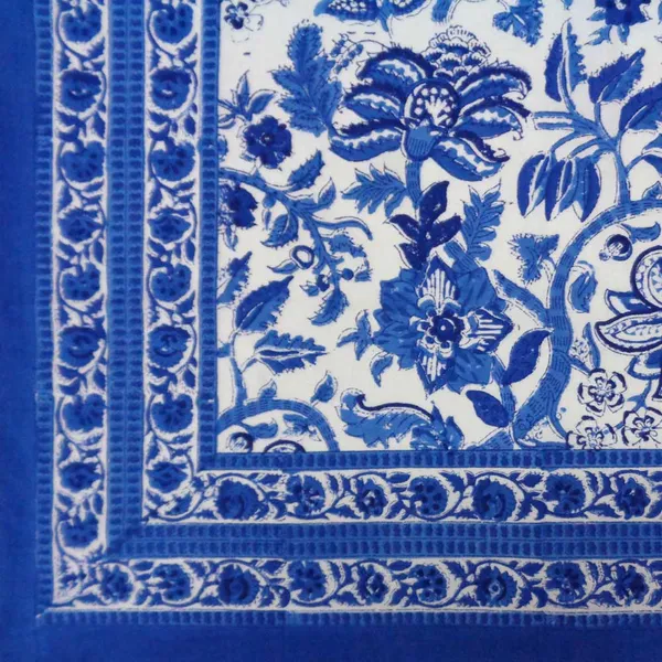 Blue_And_White_Premium_Cotton_Table_Cloth