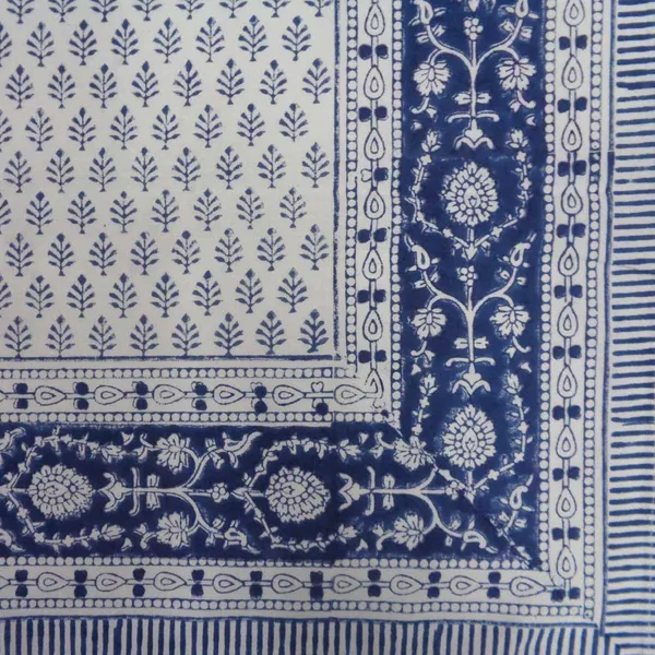 Blue_And_White_Premium_Cotton_Table_Cloth