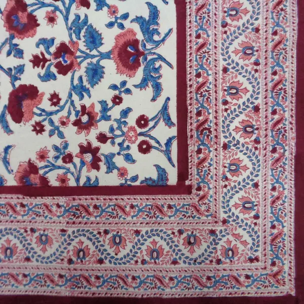 White_And_Maroon_Premium_Cotton_Table_Cloth