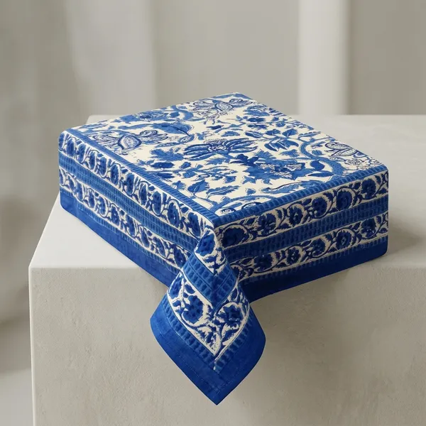 Blue_And_White_Premium_Cotton_Table_Cloth