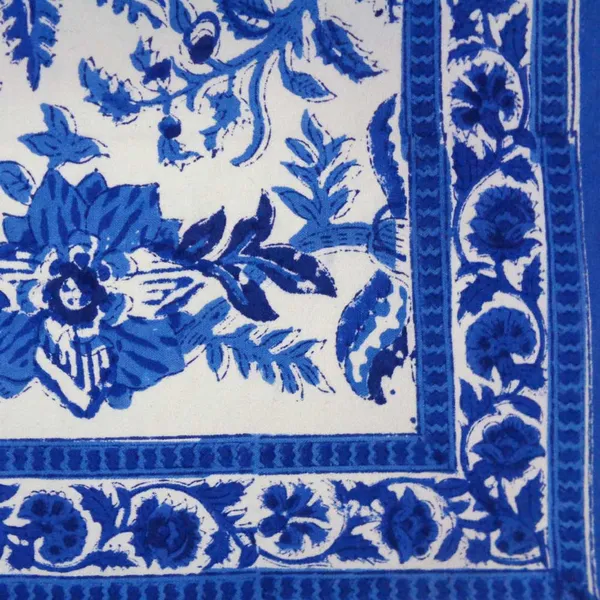Blue_And_White_Premium_Cotton_Table_Mat