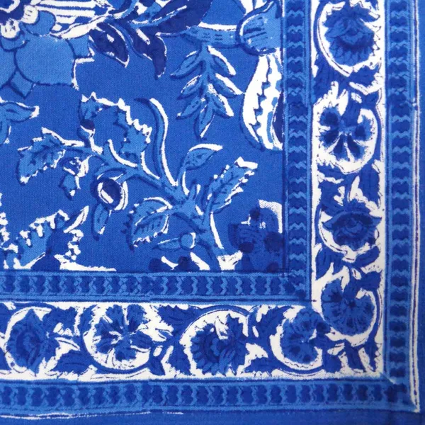 Blue_And_White_Premium_Cotton_Table_Mat