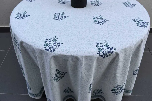 White_And_Green_Premium_Cotton_Table_Cloth