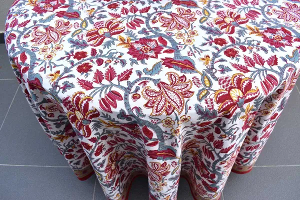 Multicolor_Premium_Cotton_Table_Cloth