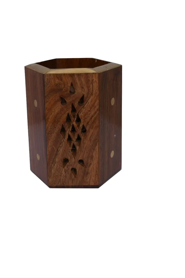 Rosewood_Engraved_Pen_Holder