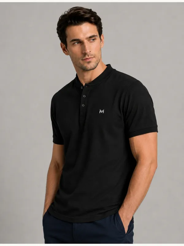 Jet_Black_Classic_Henley_Collar_T-Shirt_For_Men