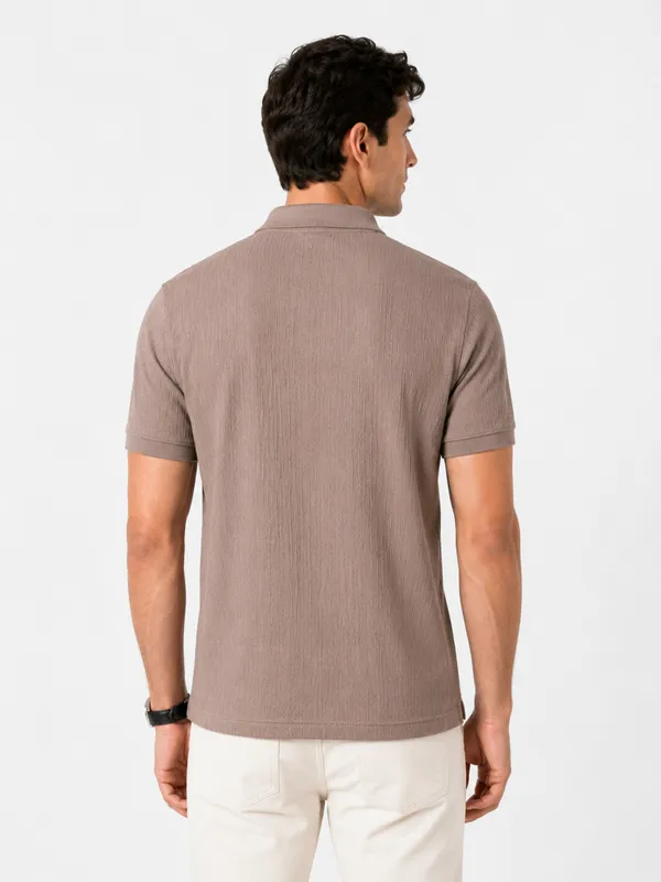 Brown_Pillar_Jacquard_Zipper_Polo_T-Shirt