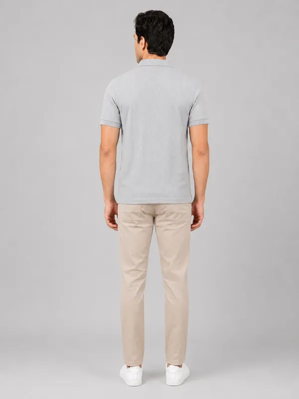 Grey_Pillar_Jacquard_Zipper_Polo_T-Shirt