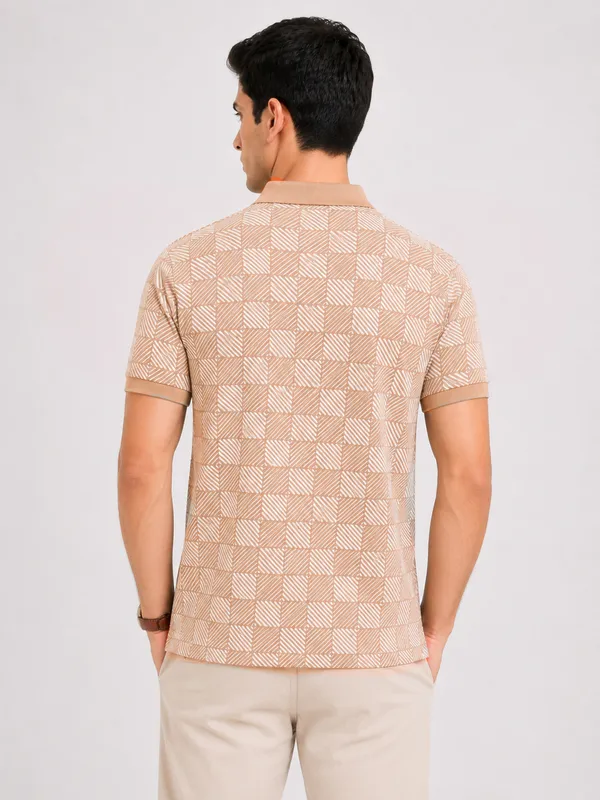 Beige_Pulse_Grid_Printed_Zipper_Polo_T-Shirt