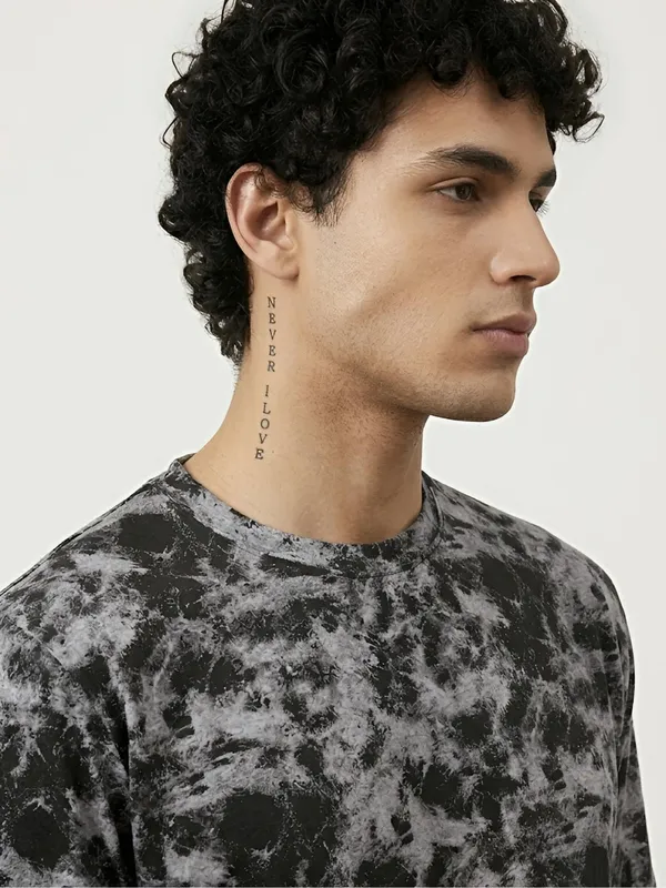 Ash_Grey_Tie-Dye_Oversized_T-Shirt_For_Men