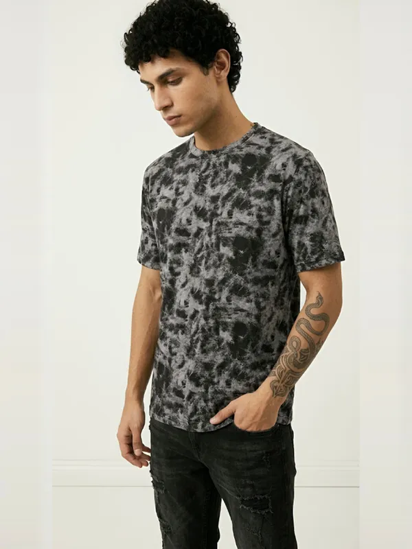 Ash_Grey_Tie-Dye_Oversized_T-Shirt_For_Men