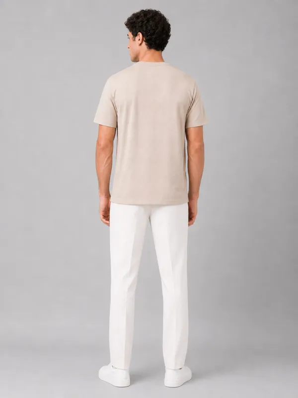 Beige_Diamond_Jacquard_Round_Neck_T-Shirt