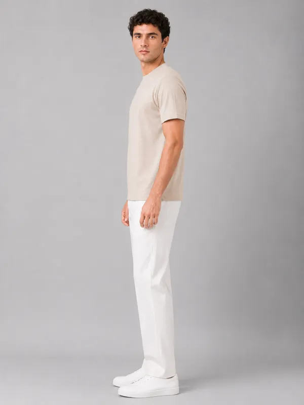 Beige_Diamond_Jacquard_Round_Neck_T-Shirt