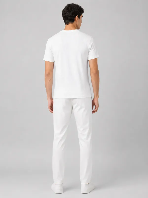 White_Diamond_Jacquard_Round_Neck_T-Shirt