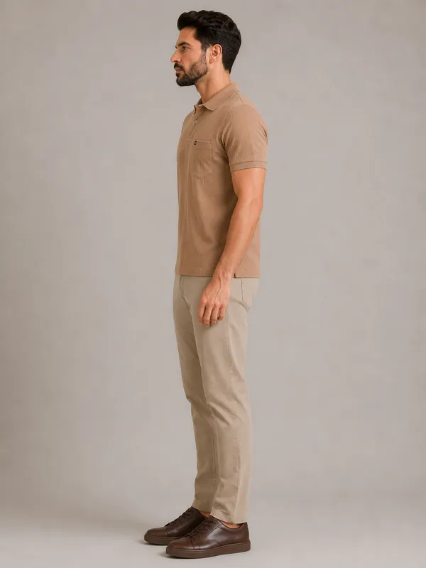 Dusty_Camel_Selection_Knit_Collar_T-Shirt_For_Men